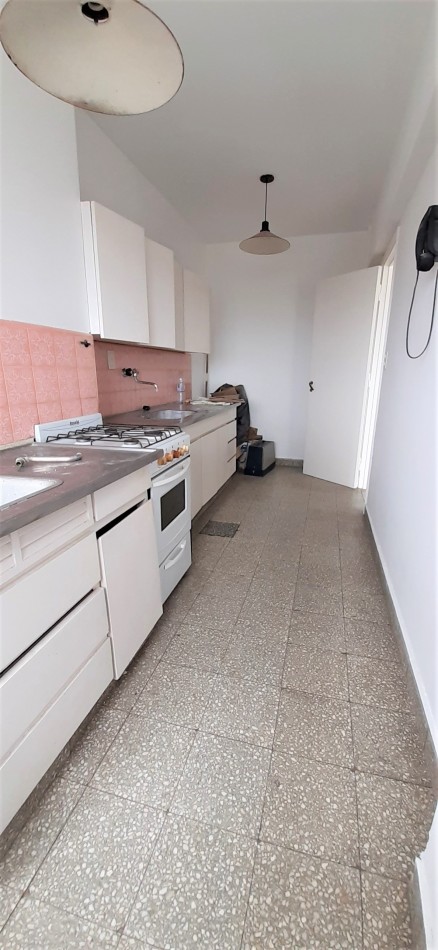 2 amb lateral - vista abierta- los andes y Luro 