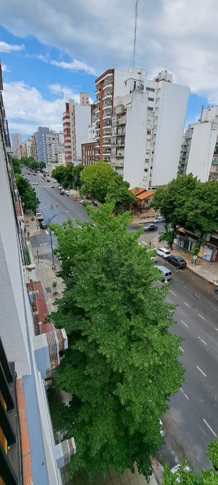 1 amb frente c/balcon- plaza mitre - MDP