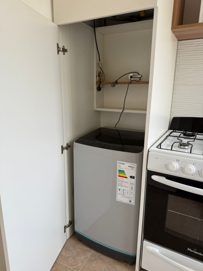 3 Amb. con balcon terraza- Amoblado y Reciclado- MDP