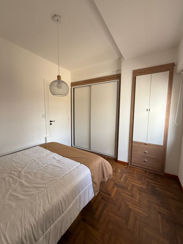 3 Amb. con balcon terraza- Amoblado y Reciclado- MDP