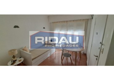 Alq. 24 m. 1 amb calle con balcon- centro MdP