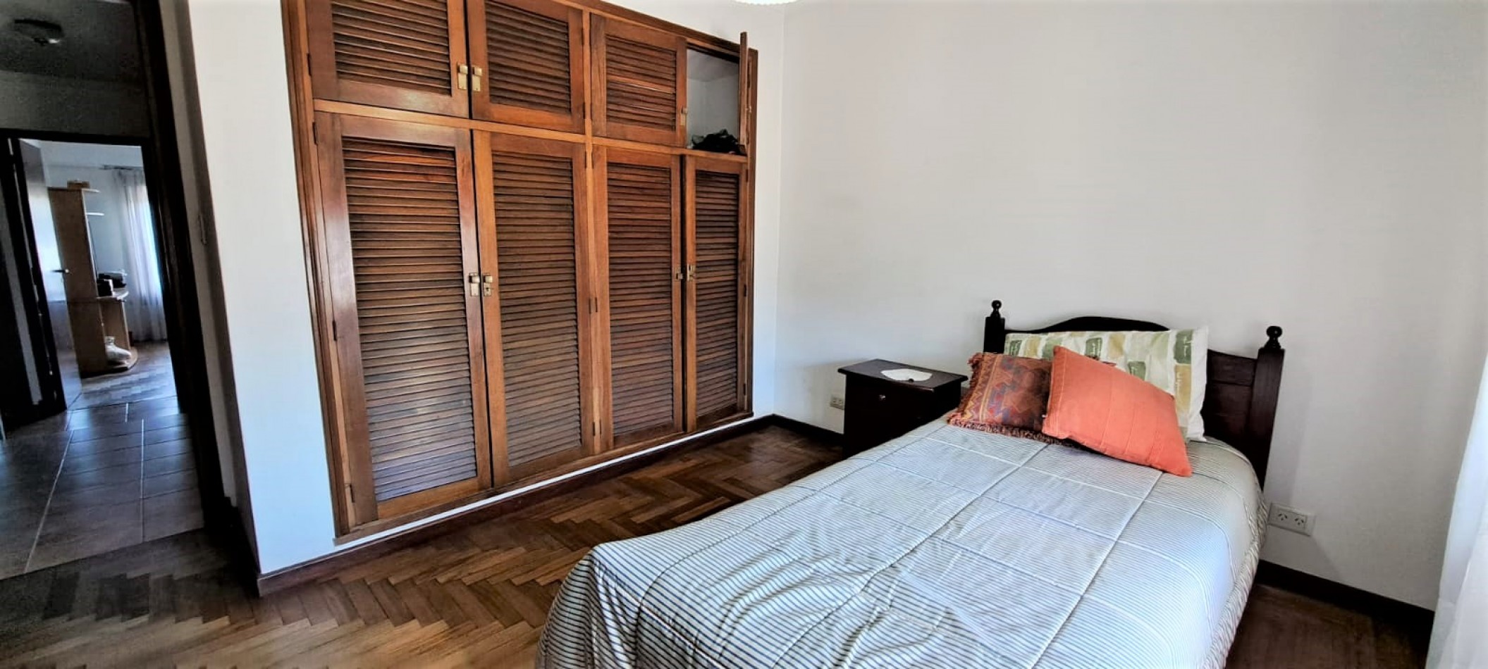Galpon + Vivienda 3 amb- terraza y quincho- 