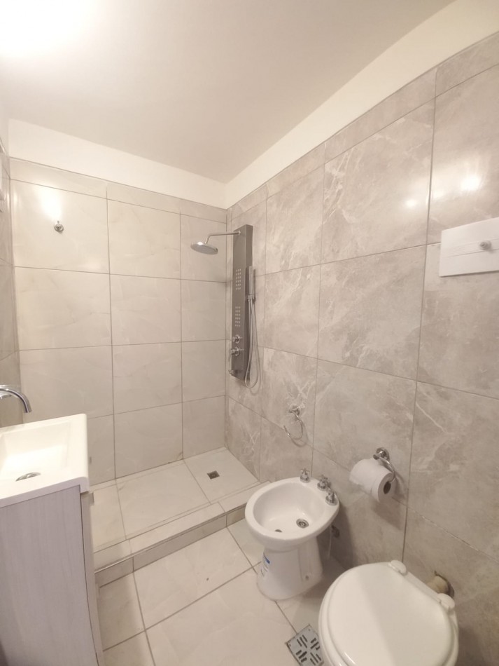 3 amb. con balcon- reciclado-Centro MDP