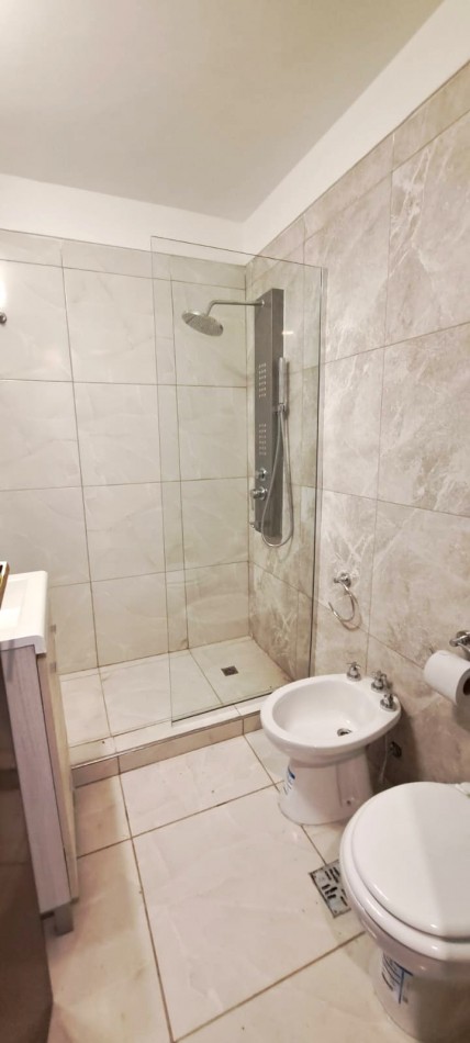 3 amb. con balcon- reciclado-Centro MDP