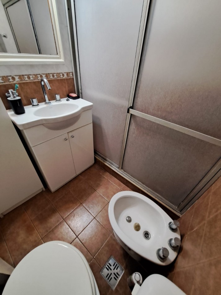 2 amb calle con balcon- invertido - centro (MDP)