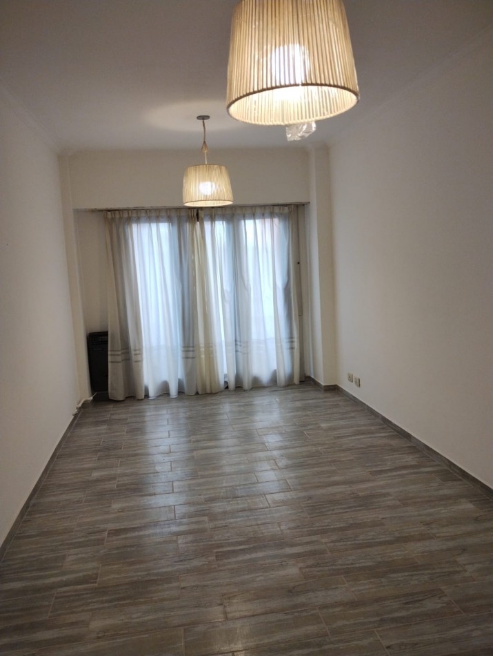 ALQ. 24 3 amb. con balcon- centro MDP