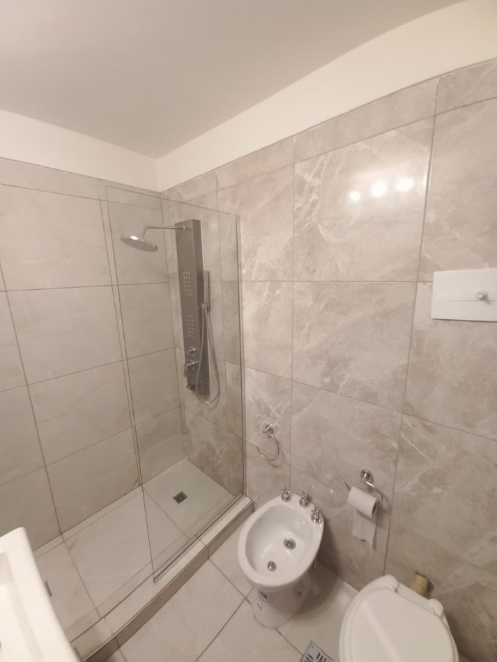3 amb. con balcon- reciclado-Centro MDP