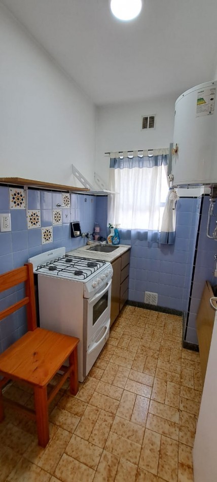 Alquiler 24 m- 1 amb frente con balcon- Centro MdP